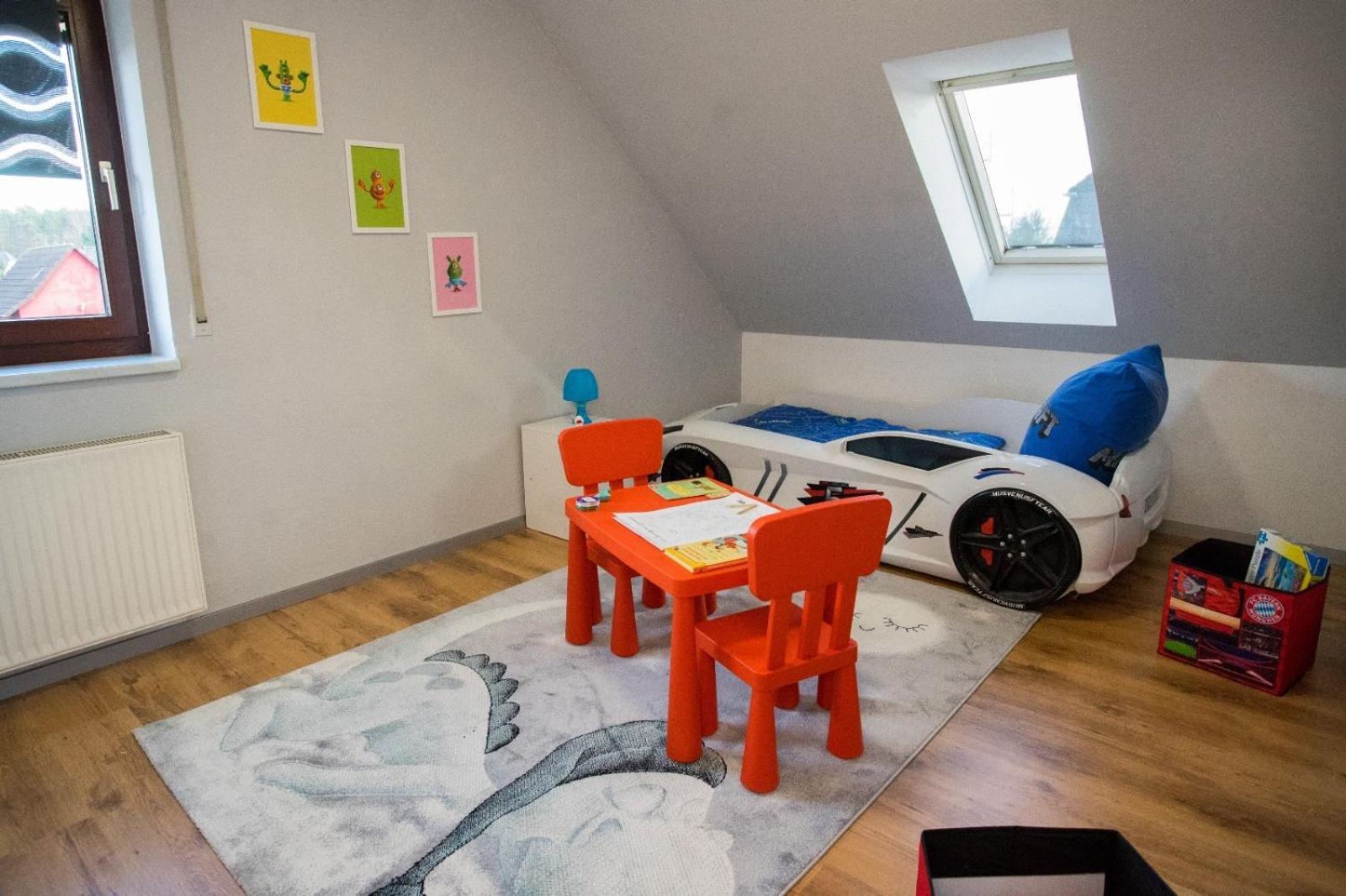 Zum Kaeutzchen 120qm 8 Personen 4 Schlafzimmer Apartment *
