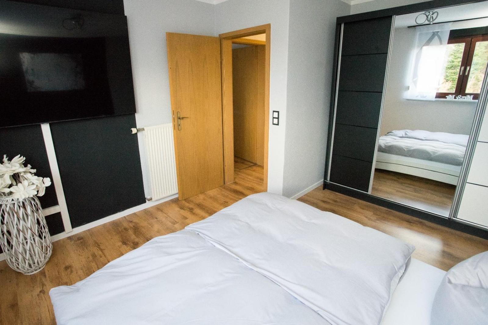 Zum Kaeutzchen 120qm 8 Personen 4 Schlafzimmer * Nossentiner Huette
