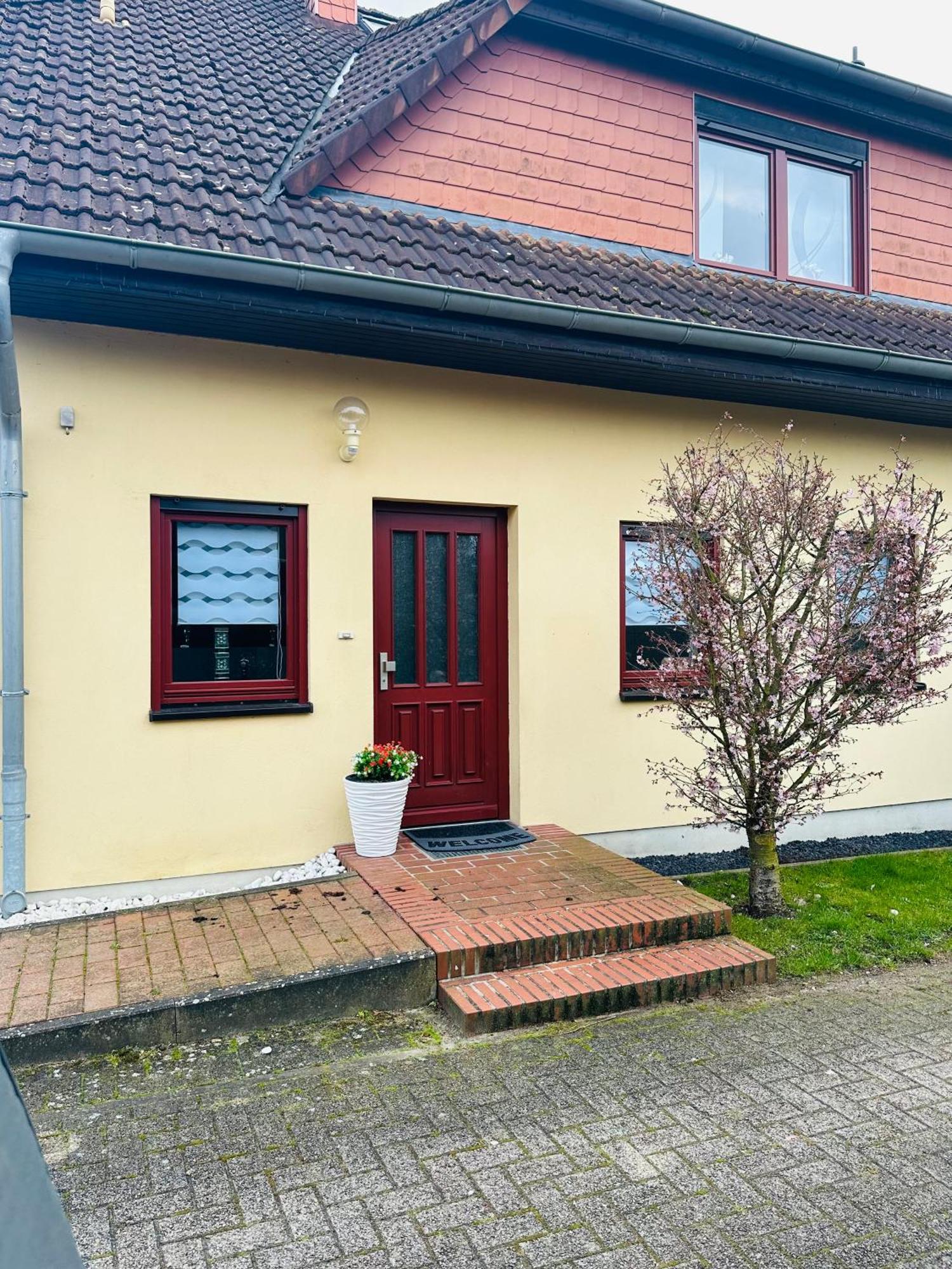 Zum Kaeutzchen 120qm 8 Personen 4 Schlafzimmer Apartment Nossentiner Huette
